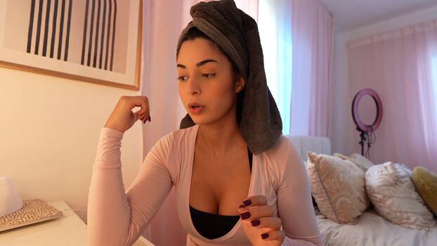 Full leaked Shirin azami private onlyfans photo
