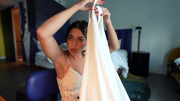 Full leaked Shirin azami page private onlyfans photo