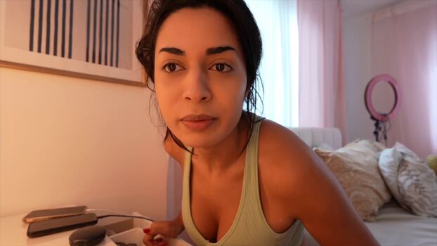 Full leaked Shirin azami page private onlyfans photo