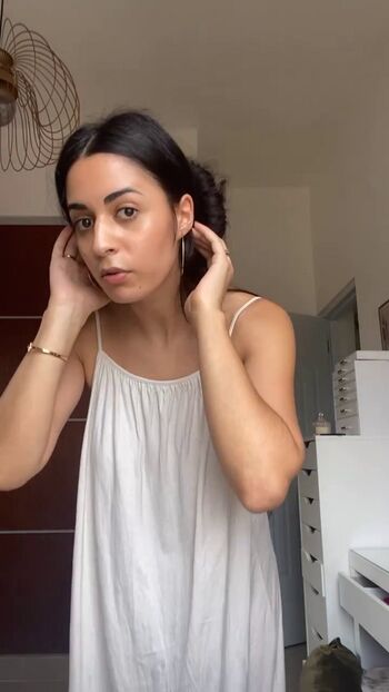 Full leaked Shirin azami page private onlyfans photo