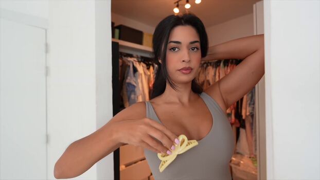 Full leaked Shirin azami private onlyfans photo