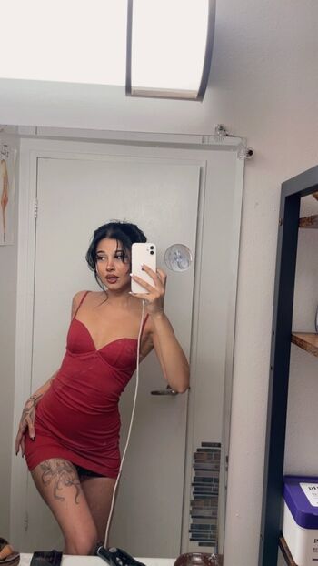 Full leaked Shirin yfr private onlyfans photo