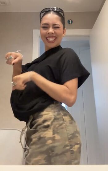 Full leaked Shitsupact private onlyfans photo