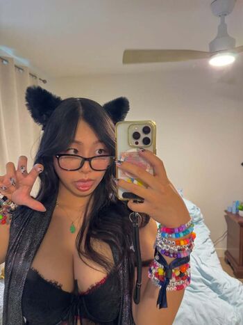 Full leaked Shoujolivia private onlyfans photo