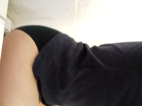 Show Your Girlfriend