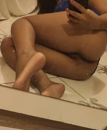 Full leaked Show your girlfriend page private onlyfans photo