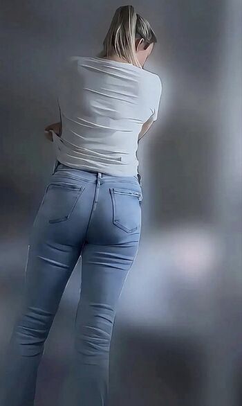 Full leaked Show your girlfriend page private onlyfans photo