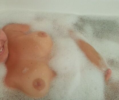 Full leaked Show your girlfriend page private onlyfans photo
