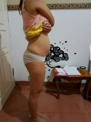 Full leaked Show your girlfriend page private onlyfans photo