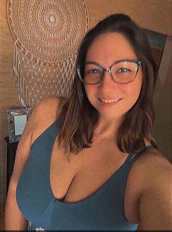 Full leaked Show your girlfriend page private onlyfans photo