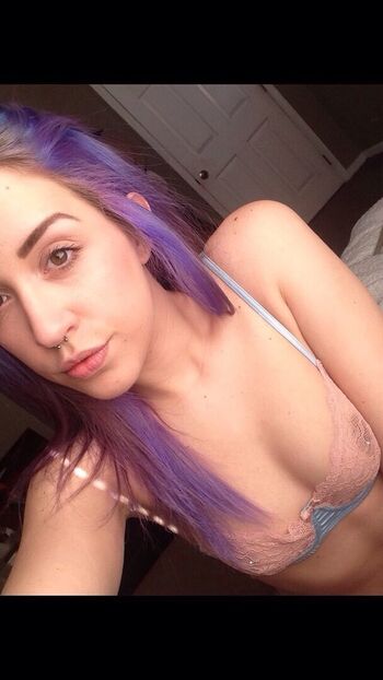 Full leaked Show your girlfriend page private onlyfans photo