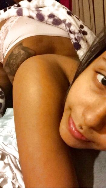 Full leaked Show your girlfriend page private onlyfans photo