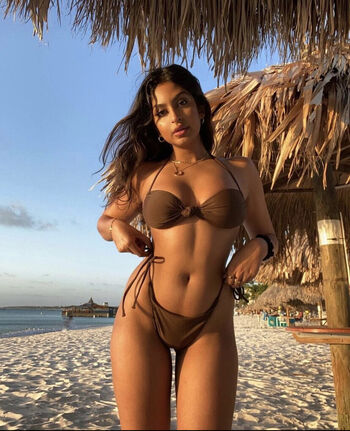 Full leaked Shreya arun private onlyfans photo