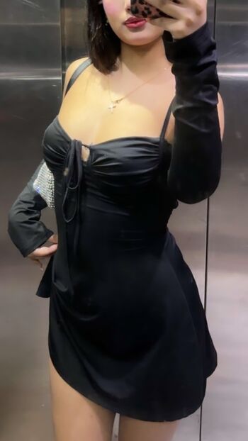 Full leaked Shrishty private onlyfans photo