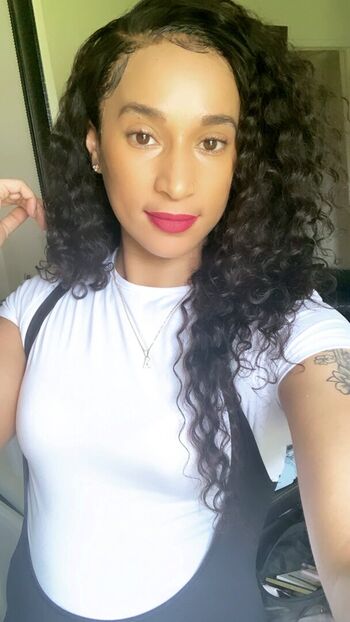 Full leaked Shuggabutt private onlyfans photo