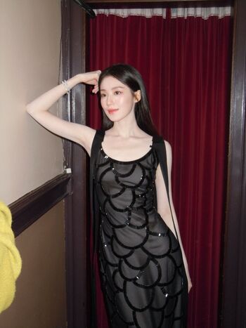 Full leaked Shuhua page private onlyfans photo