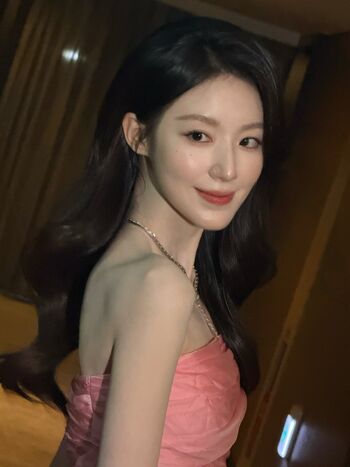 Full leaked Shuhua private onlyfans photo