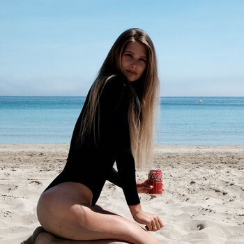 Full leaked Shunaluna private onlyfans photo