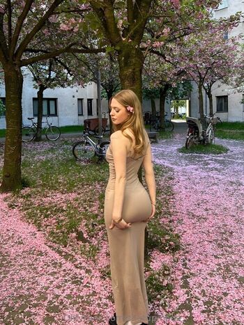 Full leaked Shutupmelissa  page private onlyfans photo