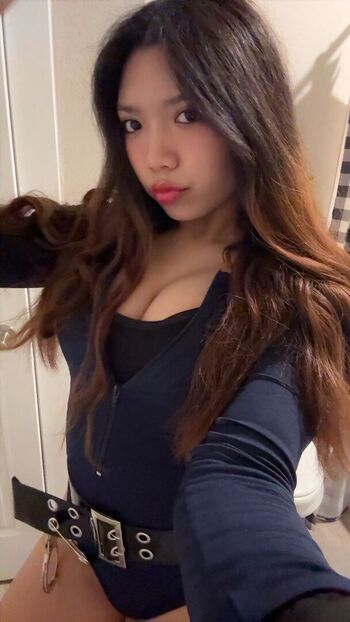 Full leaked Shylalobrutto private onlyfans photo