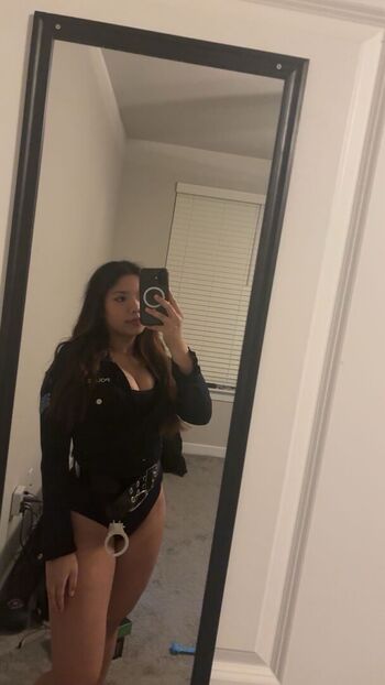 Full leaked Shylalobrutto private onlyfans photo