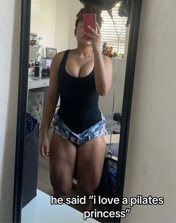 Full leaked Shylalobrutto private onlyfans photo