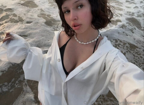 Full leaked Shymoonwaify page private onlyfans photo