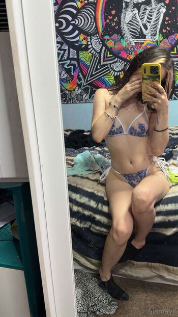 Full leaked Siamayll private onlyfans photo
