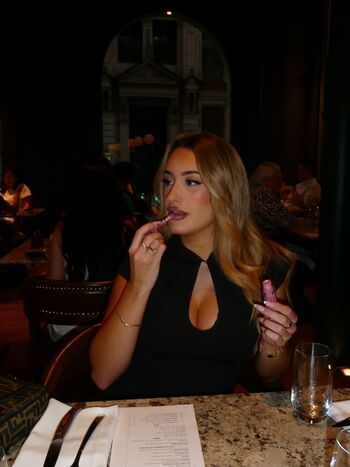 Full leaked Sienna ferrone page private onlyfans photo