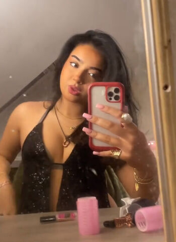 Full leaked Sienna sidhu private onlyfans photo