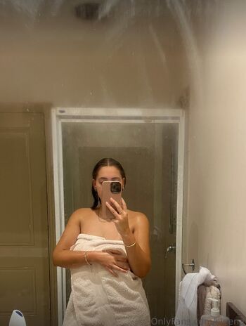 Full leaked Siennamariia page private onlyfans photo