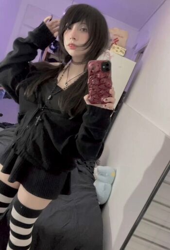 Full leaked Sillyarisu private onlyfans photo