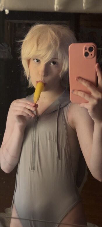 Full leaked Sillysharkieboy private onlyfans photo