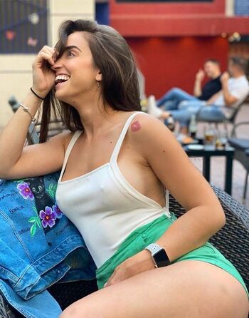 Silvia Dos Uno
