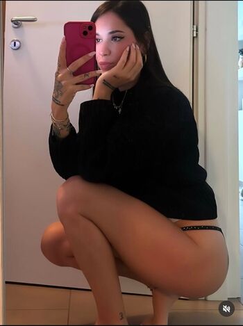 Full leaked Silvia insogna page private onlyfans photo