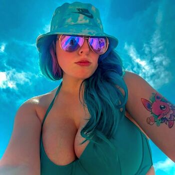 Full leaked Simby private onlyfans photo