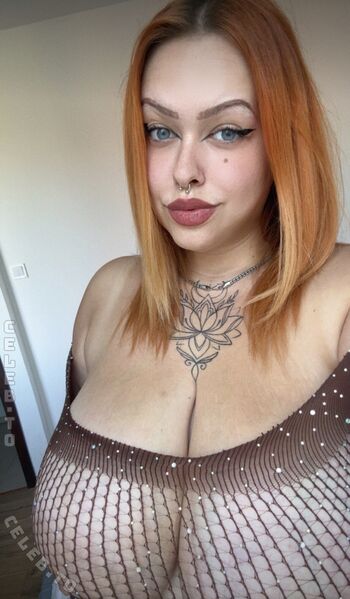 Full leaked Simona t private onlyfans photo