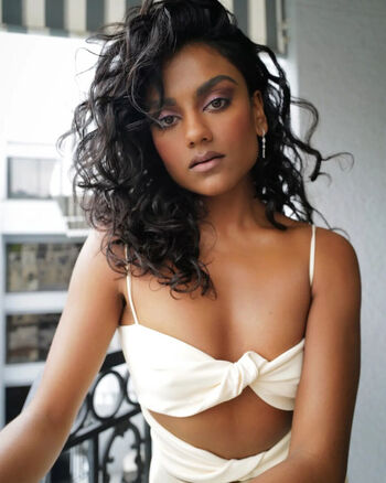 Full leaked Simone ashley page private onlyfans photo