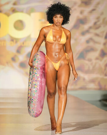 Full leaked Simone henderson private onlyfans photo