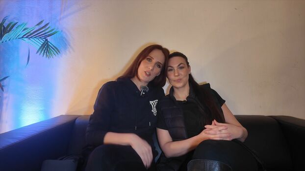 Full leaked Simone simons private onlyfans photo