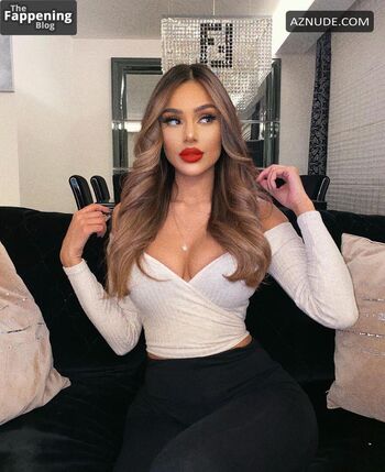 Full leaked Sinaelisa private onlyfans photo