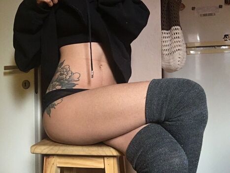 Full leaked Sinammonroll private onlyfans photo