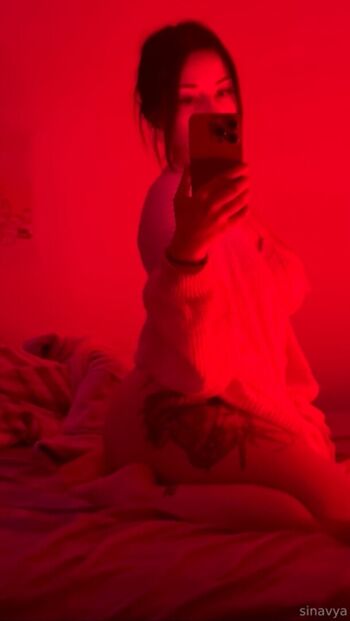 Full leaked Sinavya private onlyfans photo