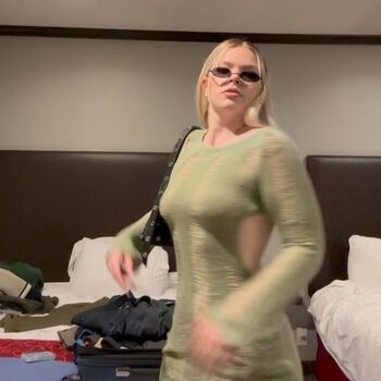 Full leaked Sinawynne private onlyfans photo