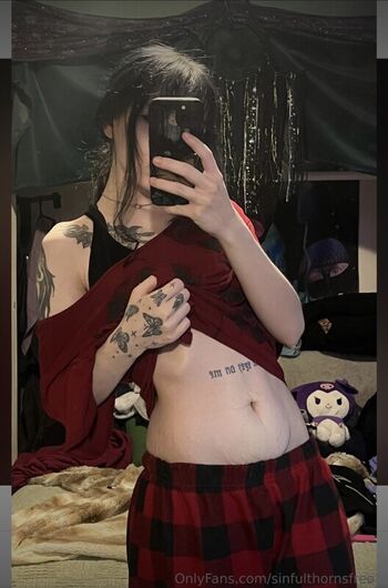 Full leaked Sinfulthorns private onlyfans photo