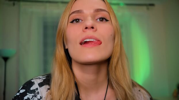 Full leaked Sirius eyes asmr private onlyfans photo