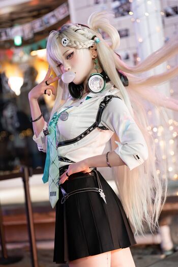 Full leaked Siru page private onlyfans photo