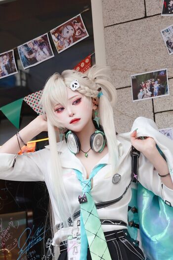 Full leaked Siru page private onlyfans photo