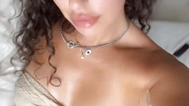 Full leaked Sissivienna private onlyfans photo