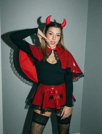 Sissy Sheridan (itssissysheridan)